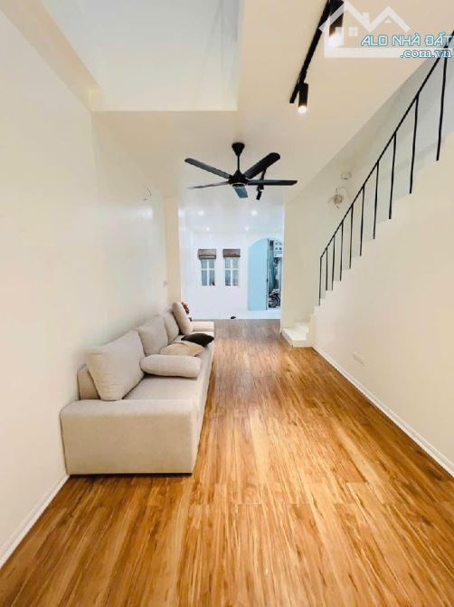 Nhà đẹp Yên Nghĩa, Hà Đông - phong cách châu Âu - RỘNG, THOÁNG, 54m x 3T - giá 5,4 tỷ - 1