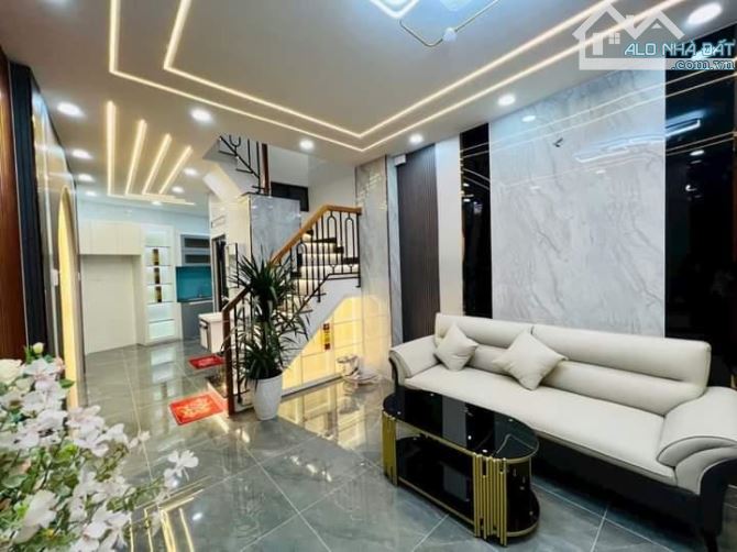 Hot-rẻ, nhà đẹp 40m2, hẻm ô tô, gần Phạm Văn Đồng, 3.79 Tỷ - 5