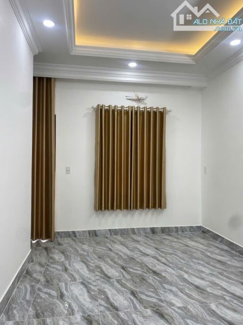 BÁN NHÀ SỔ RIÊNG ĐƯỜNG 37, TÂM KIỂNG, QUẬN 7, 40m2 HAI TẦNG NHỈNH 5 TỶ - 1