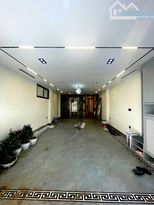 Tuyệt Phẩm Nguyễn Văn Cừ 51m2, 7 Tầng Thang Máy, 1 Nhà Ra Phố, MT 4,8m, Gara Ôtô Giá 19 Tỷ - 1