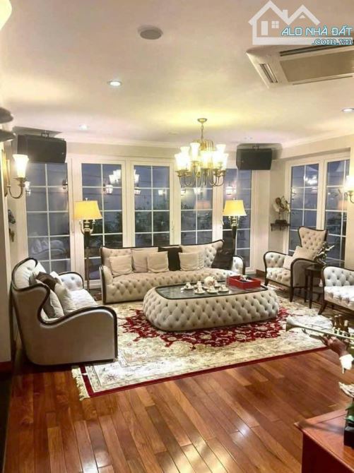Lạc Trung 82m2, ở luôn,mặt tiền rộng, ô tô, gara, kinh doanh văn phòng, 25 tỷ - 2