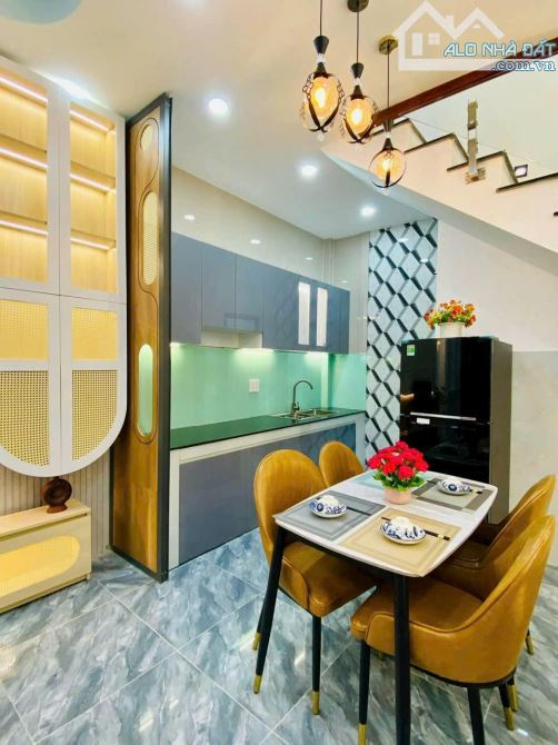 Hot nhà đẹp diện tích 40m2, ngang 4m, gần Phạm Văn Đồng, 4.15 Tỷ - 2