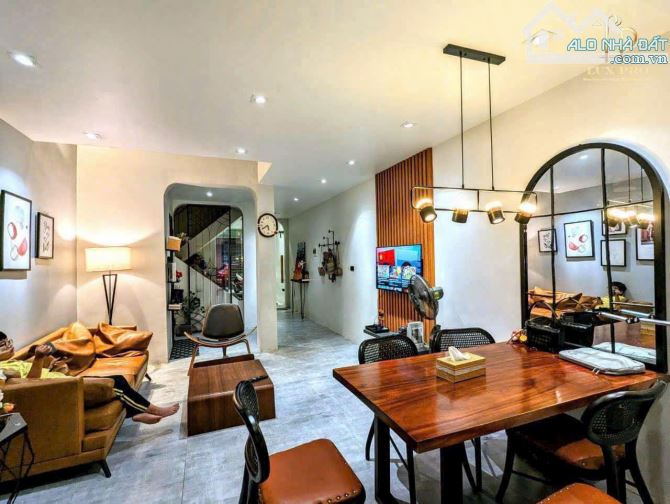 Bán nhà khu phân lô cực đẹp ngõ to đường Tô Hiệu, Lê Chân, Hải Phòng - 2
