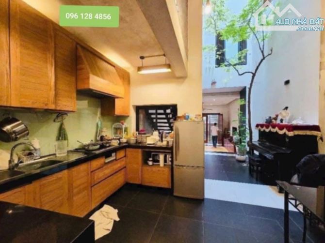 BÁN GẤP NHÀ NGỌC THUỴ - LONG BIÊN, 100M x 4T, MT 5M, SÂN VUỜN, ÔTÔ VÀO. HƠN 14 TỶ - 2