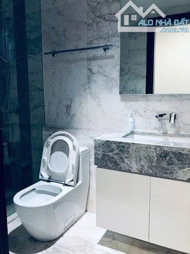 Bán Căn hộ D1 Mension , 3 phòng ngủ  ,94m2 , Full Nội Thất , Có Sổ Hồng Riêng Giá 10 Tỷ - 8