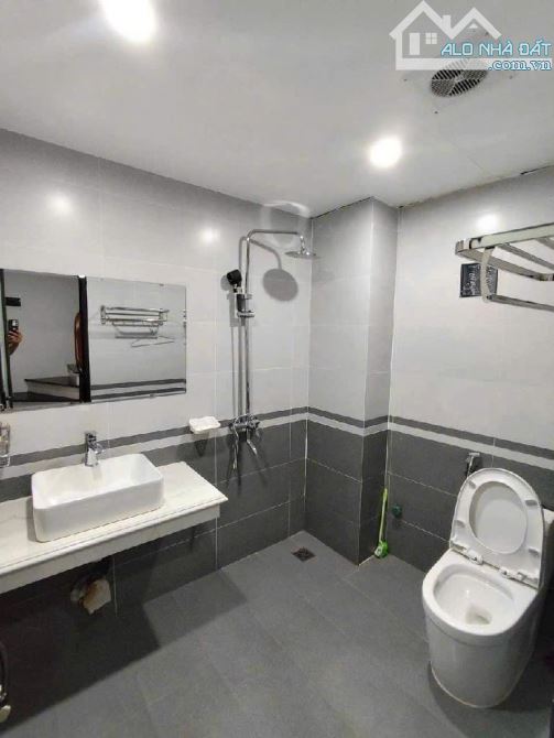 Nhất cận tlhị, nhị cận Giang.Nhà riêng 4PN, 4WC, 31m2 tại Đông La, Hoài Đức, Sát Yên Nghĩa - 3