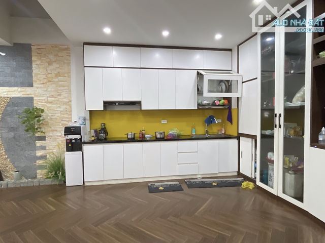 HẠ CHÀO 300 TRIỆU BÁN NHÀ MINH KHAI DT 64m², 4 TẦNG, MT5.4m VỈA HÈ KINH DOANH GIÁ 8.18 Tỷ - 3