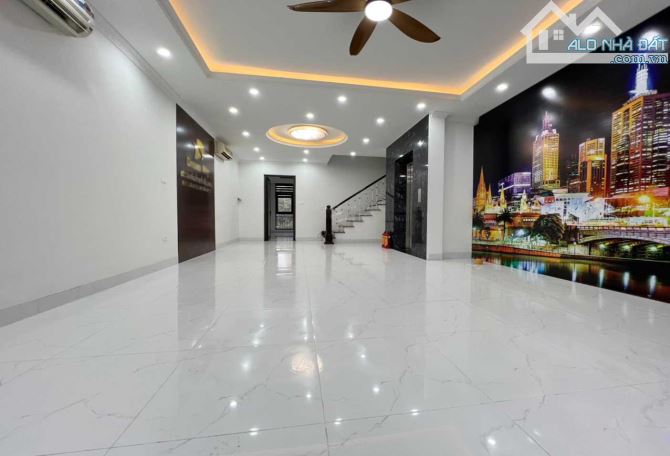 Cho thuê nhà MP Vũ Đình Tụng, 90m2x5T, thang máy, 34tr/t - 3