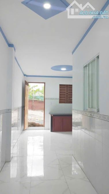 Bán căn nhà cấp 4 gác lửg siêu ngộp ở Tân Hiệp, Hóc Môn, 78m2, 870trieu, sổ sẵn Vị Trí: 1/ - 3