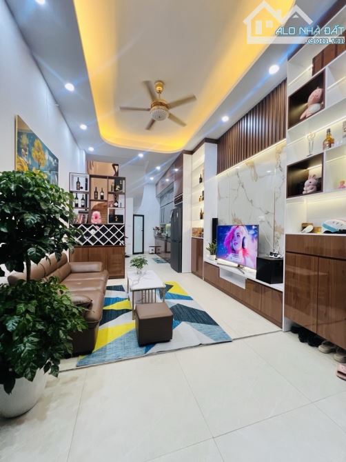 Bán nhà riêng 6,45 tỷ, 34m2 tại Kim Giang, ô tô tải qua nhà, ngõ thông, nhà đẹp,kinh doanh - 3