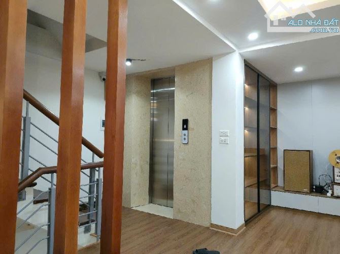 Tôn Đức Thắng, Đống Đa, nhà 7T thang máy - DT36m2 -  9,7 tỷ full nội thất, 3m ra ô tô. - 3