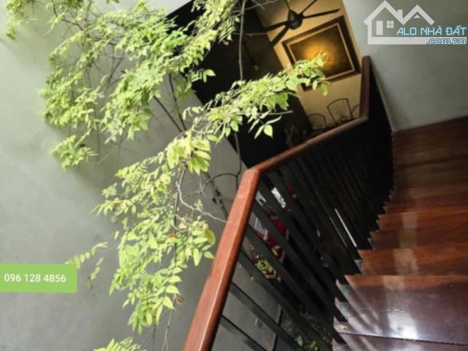 BÁN GẤP NHÀ NGỌC THUỴ - LONG BIÊN, 100M x 4T, MT 5M, SÂN VUỜN, ÔTÔ VÀO. HƠN 14 TỶ - 3