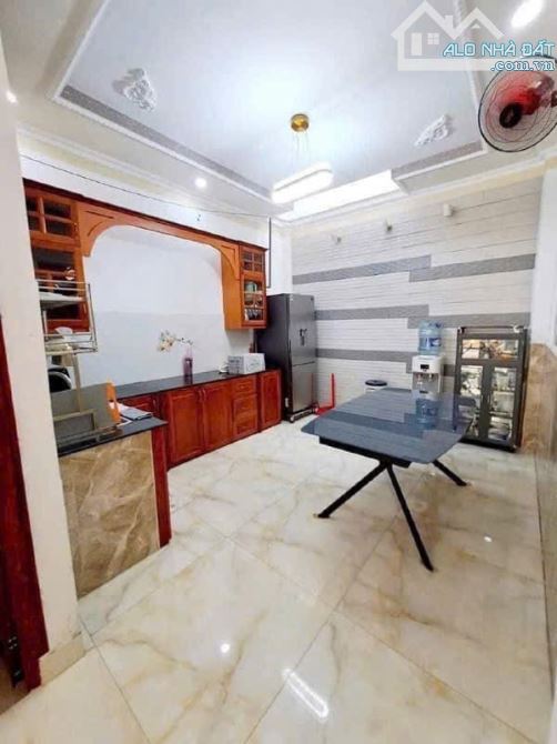 Phạm Hữu Lầu phường Phú Mỹ Quận 7 - 3