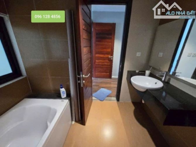 BÁN GẤP NHÀ NGỌC THUỴ - LONG BIÊN, 100M x 4T, MT 5M, SÂN VUỜN, ÔTÔ VÀO. HƠN 14 TỶ - 5