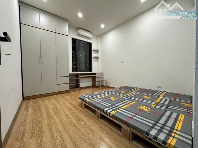 Bán Nhà Cát Linh Nhà Mới Ở Luôn, 25m2, Gần Phố, Sổ Phân Lô, Nội Thất Nhập Khẩu, 5.4 Tỷ - 6