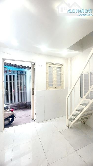 🏘🌟NHÀ NHỈNH 1 TỶ ÂU CƠ - PHÚ TRUNG - TÂN PHÚ - 3 TẦNG VUÔNG VỨC - 10M2 - 3X3.5M - KHÔNG - 6