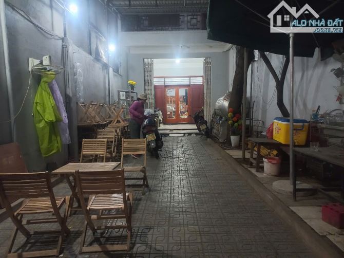 Bán Nhà 2 T Mặt Tiền Nguyễn Chánh Cực Đẹp Toàn Nội Thất Xịn Dt 200m2 Ngang 5m Chỉ 9.5 Tỷ - 6
