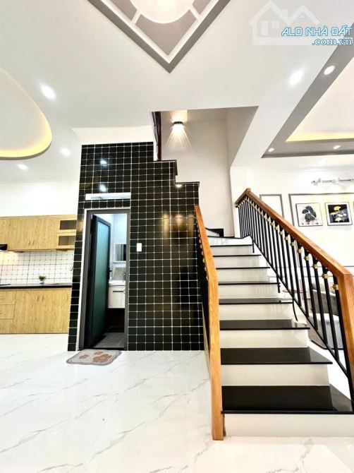 Lê Quang Định, Bình Thạnh - Nhỉnh 9 tỷ 50m2 4 tầng - Xe hơi ngủ nhà - 7