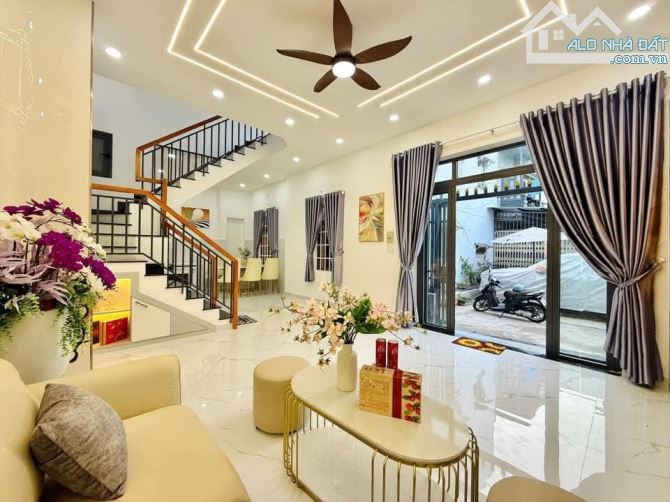 4.5 TỶ - NHÀ ĐẸP NGUYỄN OANH 3 PN DT KHỦNG 55m2 HXH THÔNG - 9