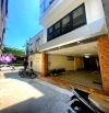 Tuyệt Phẩm Nguyễn Văn Cừ 51m2, 7 Tầng Thang Máy, 1 Nhà Ra Phố, MT 4,8m, Gara Ôtô Giá 19 Tỷ