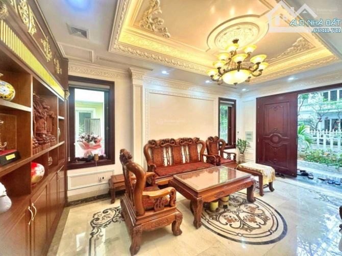 Ba La Hà Đông - 50m - 5t - Pl - Oto - Kd - Nhỉnh 11 Tỷ.