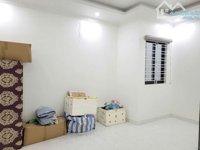 Bán nhà  3 tầng Mỹ Thịnh, Đồng Hòa, Kiến An.  3 tầng gần 50m2 giá 2,3 tỷ . Ô tô đỗ cửa ngà - 11