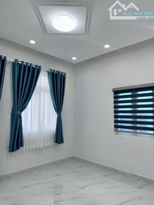 Bán nhà tân phú - giáp quận 11 - 40m2 - gần mặt tiền - tặng full nội thất - chỉ 3ty980 - 1