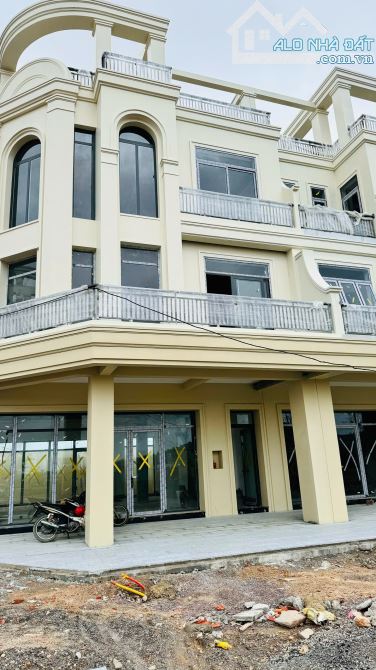 Nhà phố khu đô thị Bắc Hà Thanh Riverside, mặt tiền đường QL19, giáp sông - 1