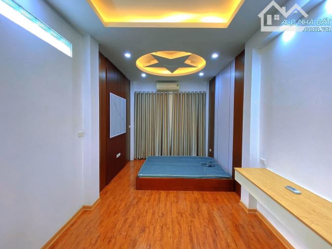 Bán Nhà Kim Mã - 35m² - Nhỉnh 6 Tỷ - Mới Ở Ngay, Nhà Đẹp, Full Nội Thất, Sổ Đẹp - 1