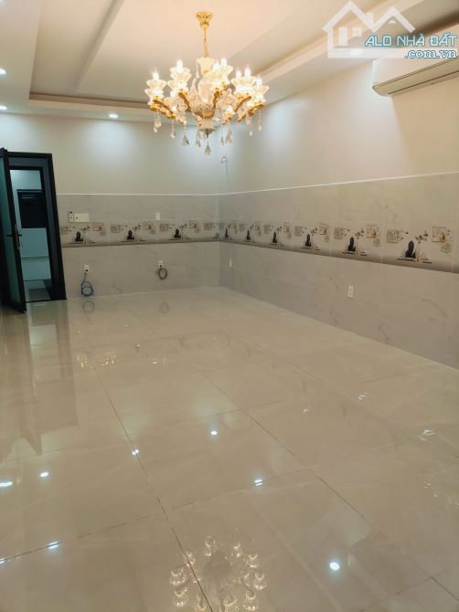 Bán nhà mới hiện đại 1 trệt 2 lầu ở cát tường giá 2,850 tỷ - 16