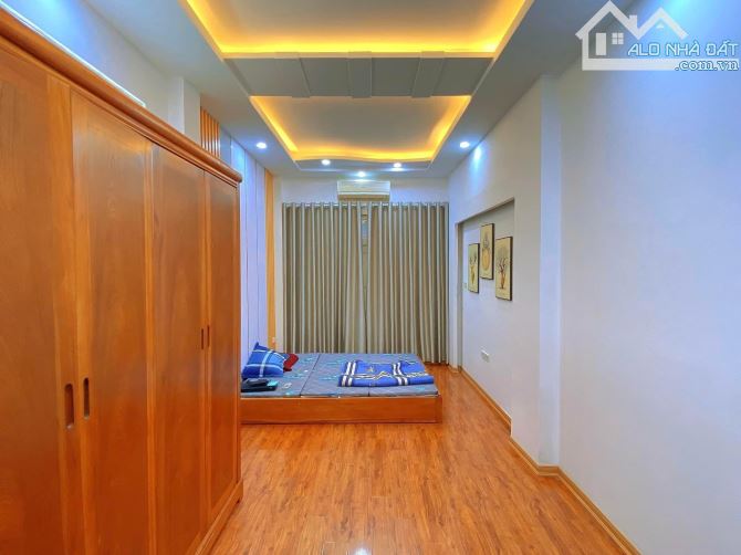 Bán Nhà Kim Mã - 35m² - Nhỉnh 6 Tỷ - Mới Ở Ngay, Nhà Đẹp, Full Nội Thất, Sổ Đẹp - 2