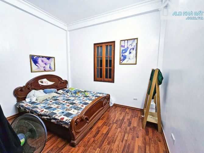 Bán nhà Ngõ 97 Khương Khương, Thanh Xuân. DT: 51m, 4 tầng. Giá: 10,4 tỷ oto qua nhà - 2