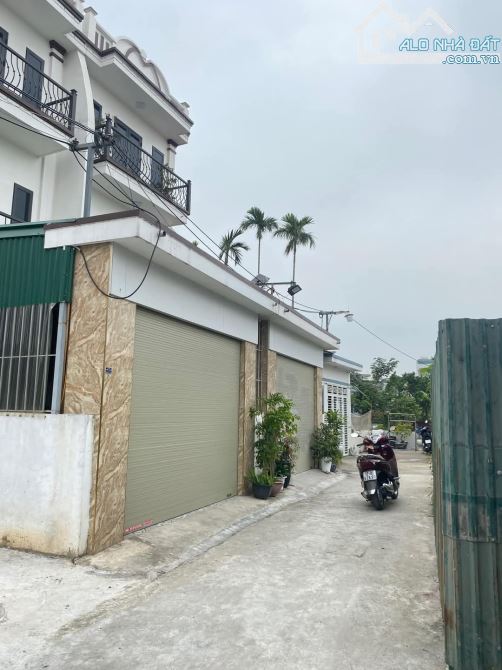 76,5m2 ngang 4m tại Hoàng Mai, Đồng Thái giá 1,55 tỷ  ô tô vào nhà - 2