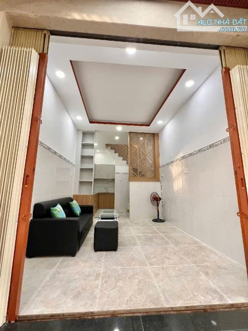 * Nhà 4 Tầng , Trần Xuân Soạn , Q7 , 26m² , Cách mặt tiền đường 29m , 4Tỏi nhĩnh - 3