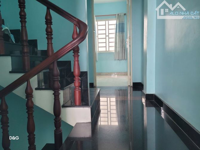 Bán nhà 1 trệt 2 tầng + sân thượng, mặt tiền hẻm 97 Bưng Ông Thoàn, Phú Hữu , Q9 - 3