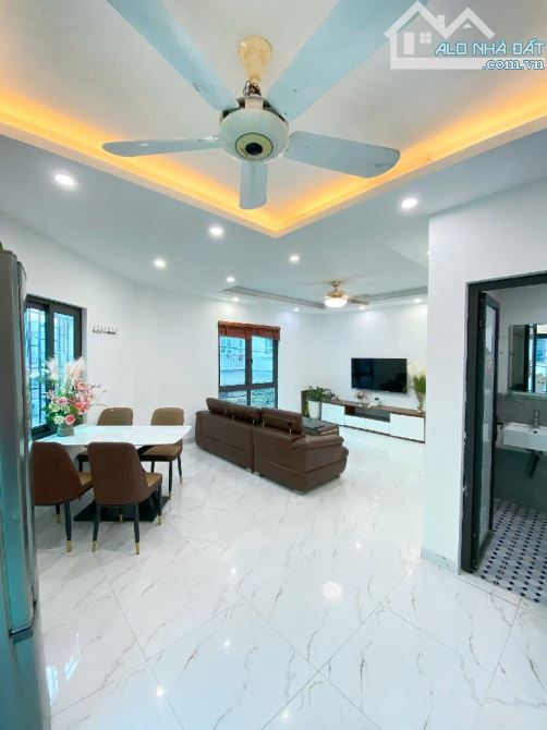 Bán nhà đông la hoài đức hà nội.  35m²,  5 tầng, giá 6,6 tỷ - 3