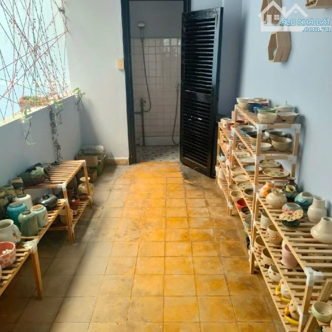 Nhà Bán 4x21m. 2 tầng. Chỉ 13 Tỷ. HĐ Thuê 18tr/th. Khu Cư Xã Ngân Hàng. Quận 7 - 4
