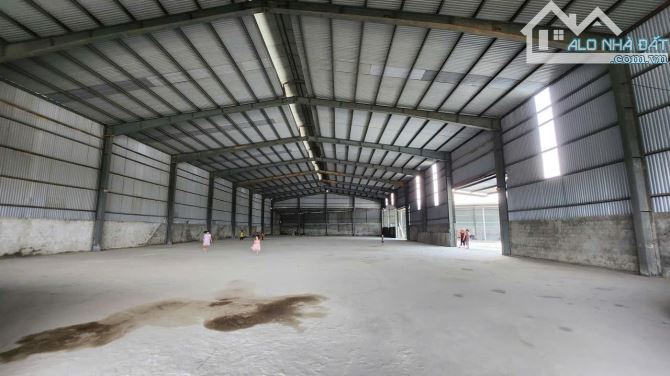 Cho thuê nhà xưởng  diện tích khuôn viên 5000m2 tại mặt đường QL 21A Xuân Mai, Chương Mỹ