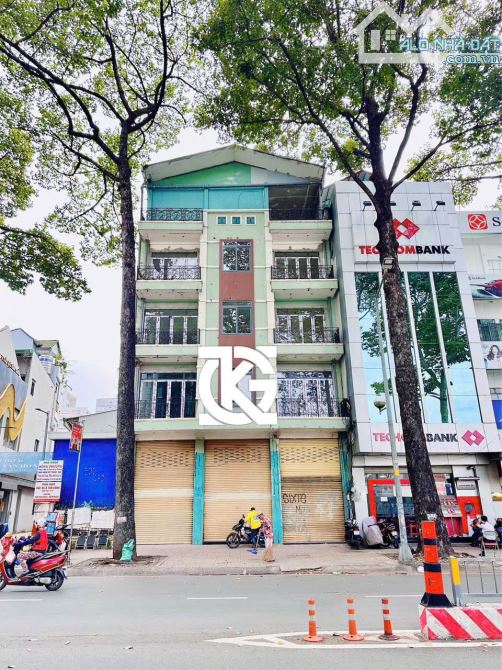 Cho Thuê Nhà: 855 Trần Hưng Đạo, Phường 01, Quận 5, TPHCM.