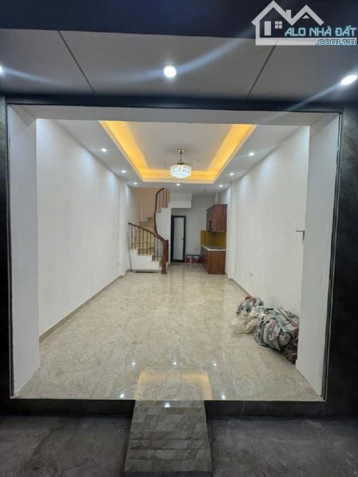 Bán nhà riêng quận Hai Bà Trưng, phố Lò Đúc, kinh doanh, 30m² 5 Tầng, hơn 6 Tỷ