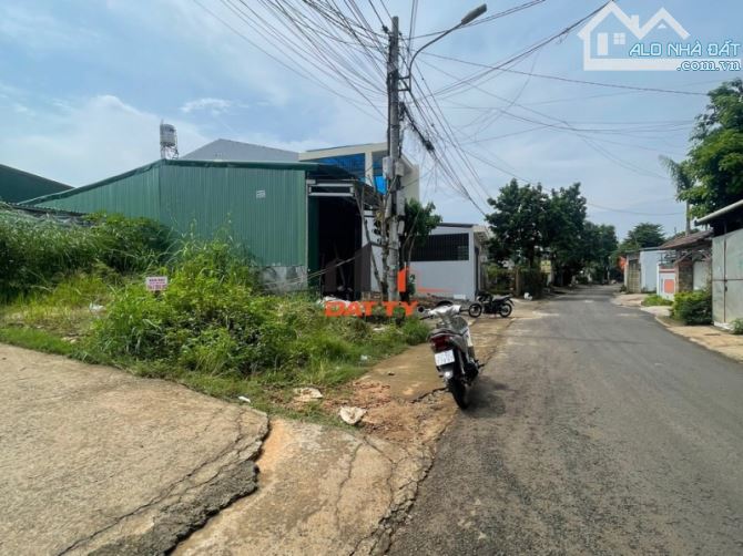 BÁN ĐẤT 2 MT LƯƠNG THẾ VINH (7x21) NGAY TRUNG TÂM THÀNH PHÓ