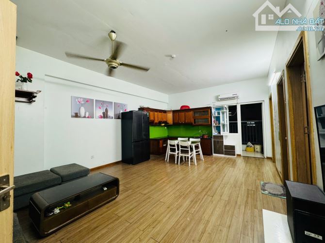 Cho thuê căn 2 ngủ full đồ 77m, KĐT Thanh Hà, 7 triệu vào luôn