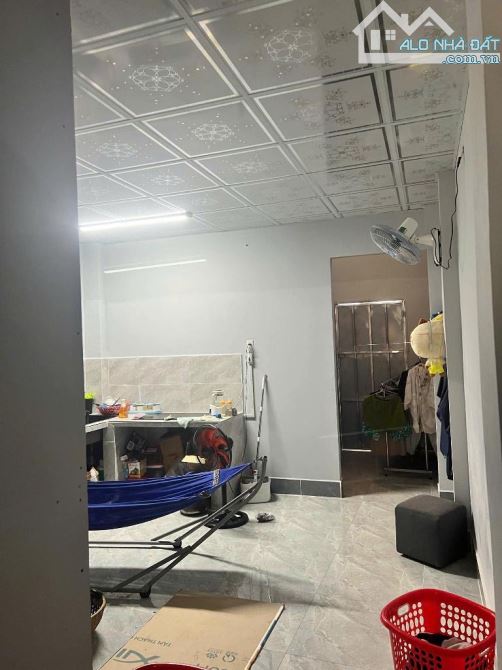 Bán nhà lê trọng tấn dt 74m2 giá 5.49 tỷ