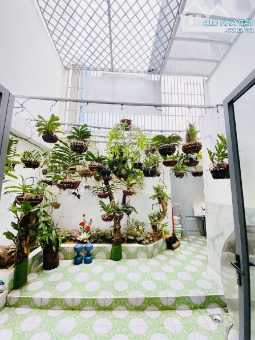 HAI MẶT HẺM Ô TÔ THÔNG - SÁT MẶT TIỀN PHẠM VĂN BẠCH TÂN SƠN - 110M² (5X22) - 4 TẦNG - 11