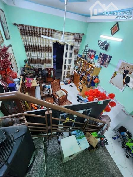 Nhà Cho GIA ĐÌNH TRẺ 1 TRỆT 1 LẦU Gần Phạm Văn Đồng, Hiệp Bình Chánh, Thủ Đức - 1