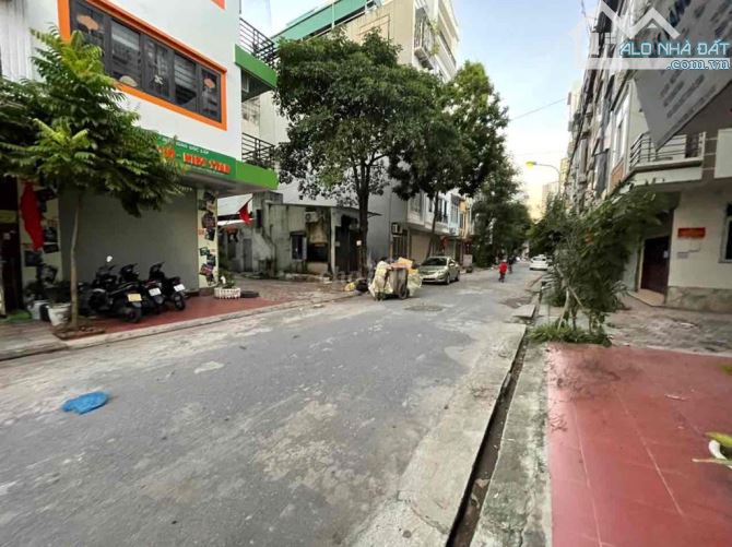 BÁN ĐẤT PHÚ DIỄN – 50M – TẶNG NHÀ – NGÕ THOÁNG – GẦN Ô TÔ – GIÁ 7.5 TỶ(TL691431) - 1