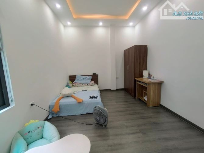 Nhà đẹp Âu Cơ – 5 tầng, giá chưa tới 6 tỷ – gần phố, 3 bước ra ô tô, hiếm có tầm giá này! - 1