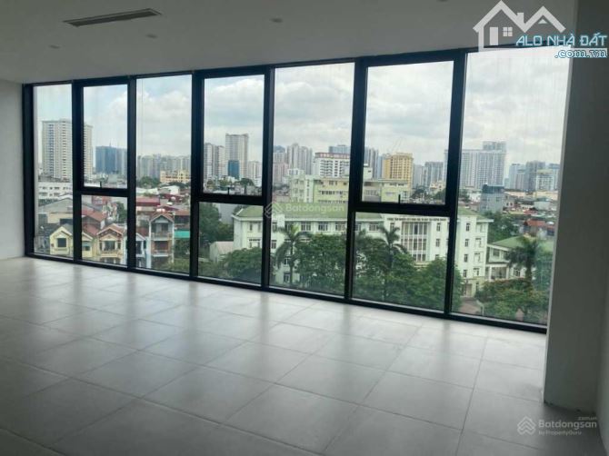 Bán nhà PL Lê Quang Đạo 240m2 x MT 24m - Ô tô - KDVP - Vỉa Hè - 1