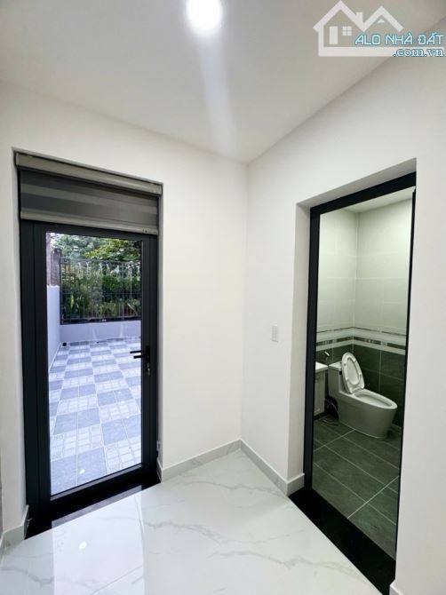 Bán nhà Huỳnh Tấn Phát, P. Tân Phú, Quận 7, 83 m2, 3 tầng, 4PN, 3WC, 7,7 tỷ - 12