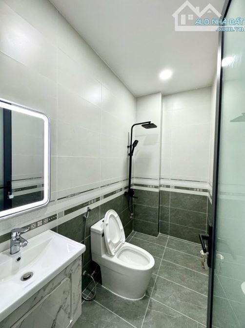 Bán nhà Huỳnh Tấn Phát, P. Tân Phú, Quận 7, 83 m2, 3 tầng, 4PN, 3WC, 7,7 tỷ - 16